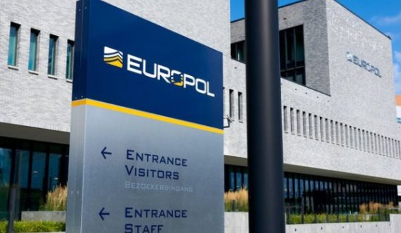 Europol: Armët nga luftërat ballkanike, ende sot përdoren nga grupet kriminale