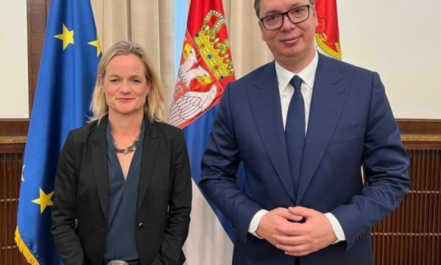 Von Cramon ia thotë në sy Vuçiqit: Nuk është mirë të jeni në anën e Putinit