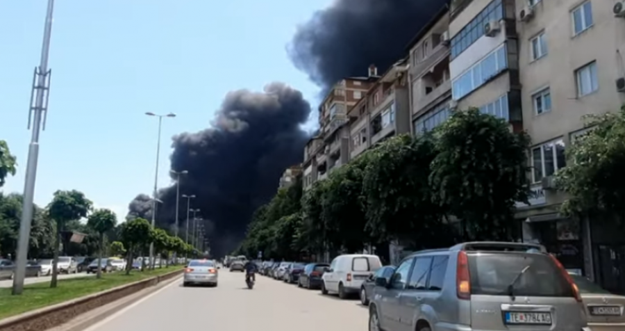 Katër të lënduar nga djegia e fabrikës së stiroporit 