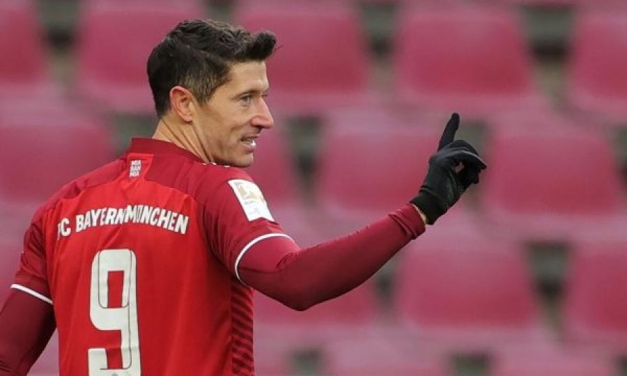 Barça i ofron 32 milionë euro për Lewandowskin, kjo është përgjigja e Bayernit