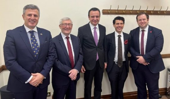 Kurti takon parlamentarë britanikë, i premtohet mbështetje për anëtarësim në KE