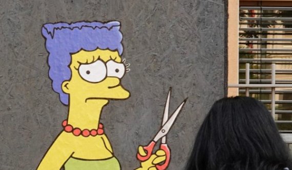 Murali me Marge Simpson sërish pranë Konsullatës