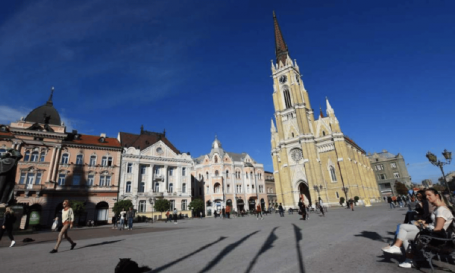 Raportohet për bomba në disa lokacione në Novi Sad