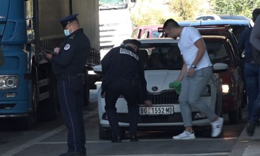 Policia: Nga kjo datë nisim shqiptimin e gjobave për drejtuesit e automjeteve me targa të lëshuara nga autoritetet serbe