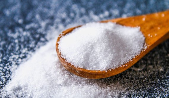 Ja çfarë mund t’i bëjë trurit tuaj konsumimi i tepërt i kripës