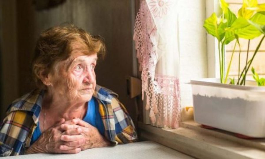 Telefonata e fundit nga shtëpia e pleqve, amaneti i nënës për të birin do t’ju përlot