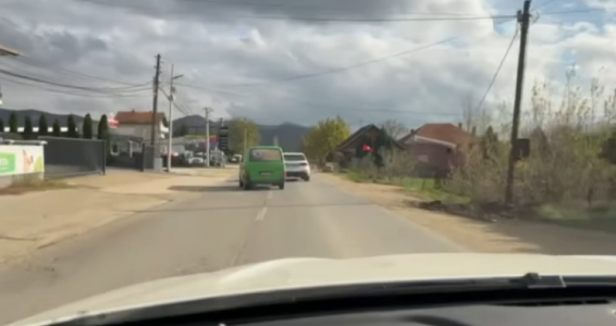 Vozitje e rrezikshme në rrugën Prishtinë-Gjilan 
