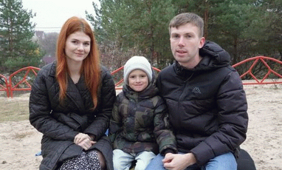 Djali jetim nga Ukraina gjen shpresë me një familje të re