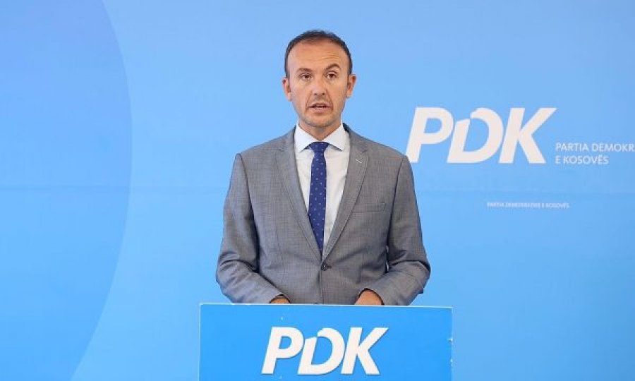 Arben Mustafa i PDK-së kritikon Projekt-buxhetin e Qeverisë Kurti për vitin 2023