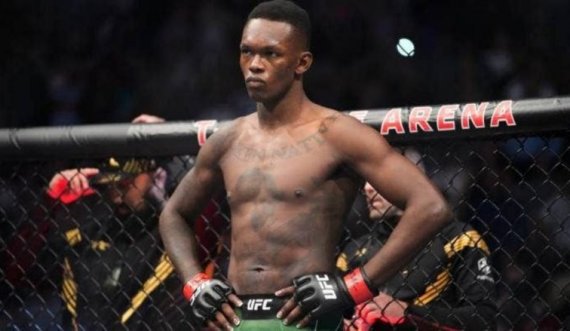 Arrestohet  në Nju Jork Ish-kampioni i UFC-së Israel Adesanya , kishte një ‘boks të hekurit’ me vete
