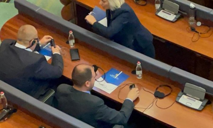 Lista Srpska  në Kuvendin e Kosovës: I morëm mandatet që të mos i lëmë Kurtin dhe Rada Trajkoviqin të vendosin për jetët tona