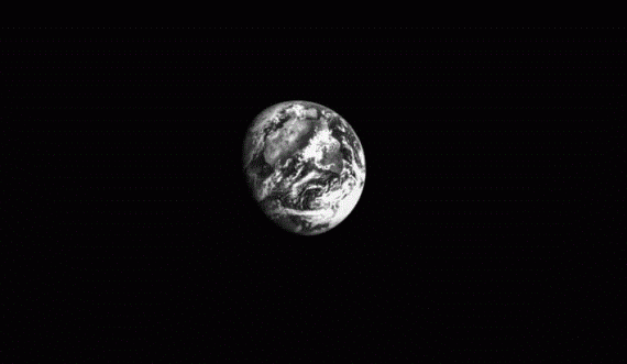 Zbulohet planeti i ferrit