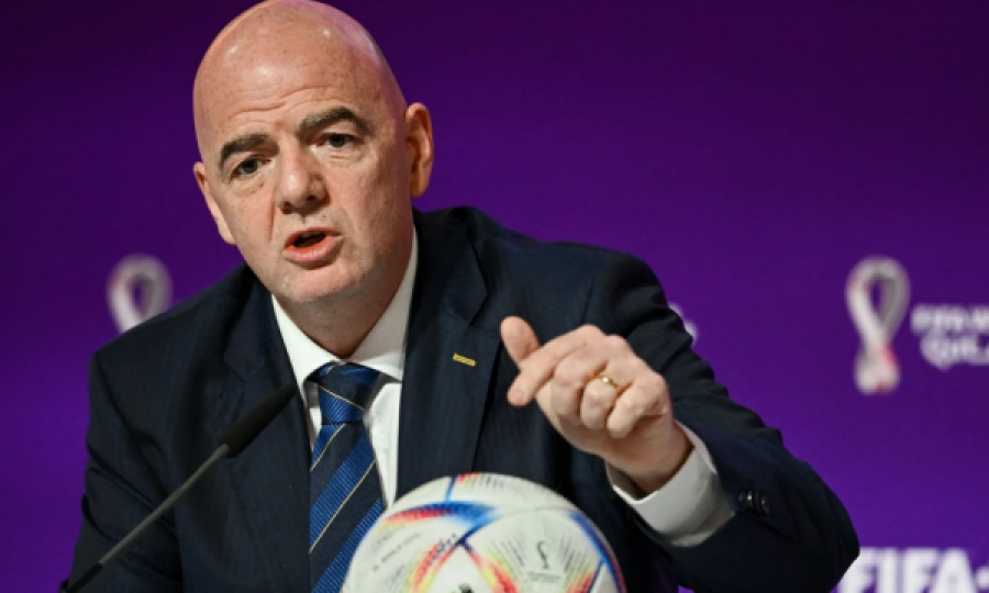 Infantino kërkon nga Evropa të ndalojë “mësimet morale: Sot ndihem homoseksual, ndihem punëtor migrant...