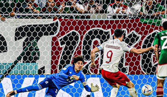 Meksika dhe Polonia barazojnë në kuadër të Grupit C 