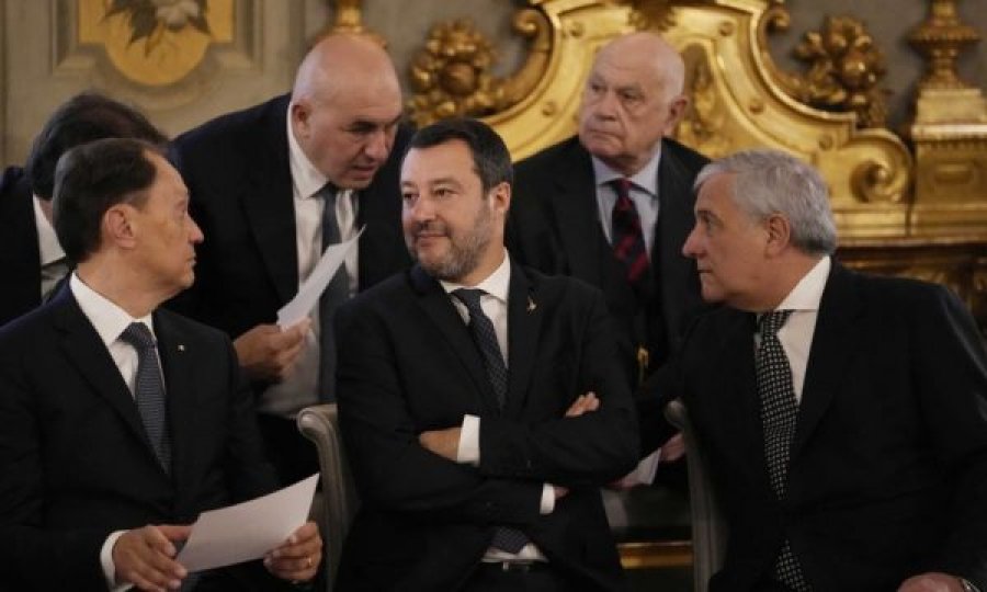 Mobilizohet diplomacia italiane: Dy ministra në Kosovë dhe Serbi për zgjidhjen e krizës