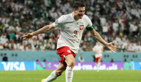 Triumfon Polonia, me golat e Piotr Zielinski  dhe Robert Lewandowski  e mposht Arabinë Saudite me rezultatin e pastër 2:0