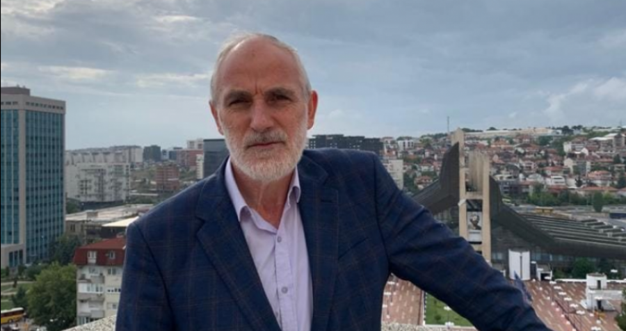 Sinani: S’mund të ketë dy bashkësi islame në Kosovë, tradhtia është e ndaluar në islam