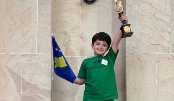 Ky është nxënësi nga Kosova që fitoj vendin e parë në garën ndërkombëtare të matematikës