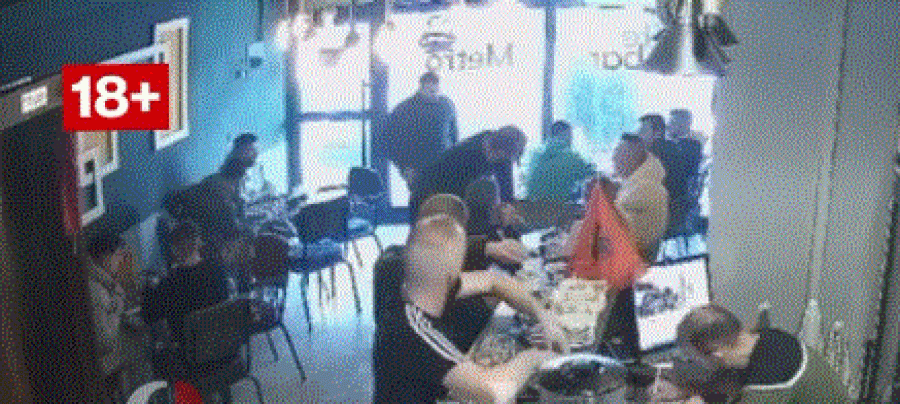 Ja si u rrah logopedi Iljasa Fazliu në një kafene