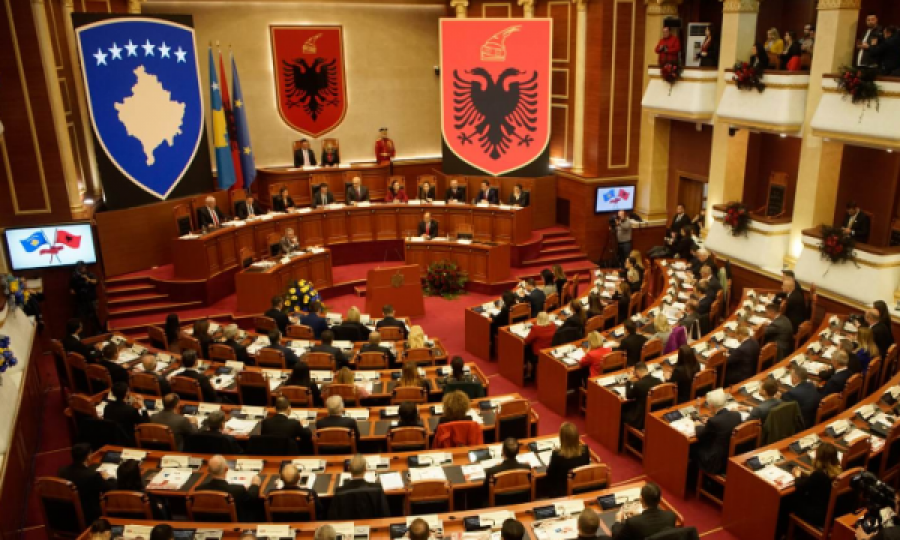 Ku duhet të mbahet takimi i radhës i deputetëve të Kosovës dhe Shqipërisë!