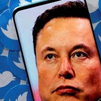 Musk sinjalizon një 'luftë' të re kundër Apple