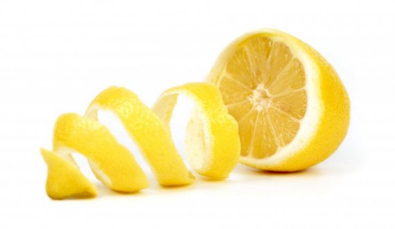 E dobishme edhe lëvorja e limonit 