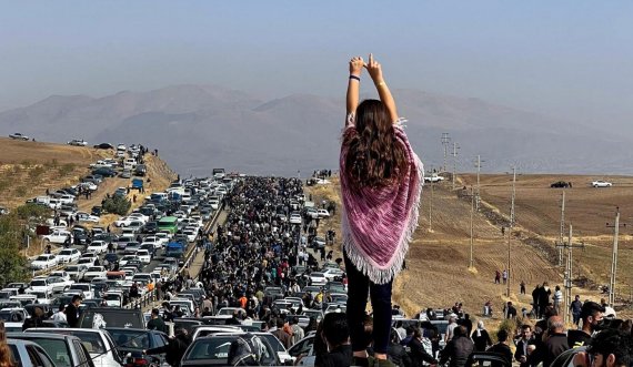 Gjenerali iranian tregon sa njerëz janë vrarë në protesta