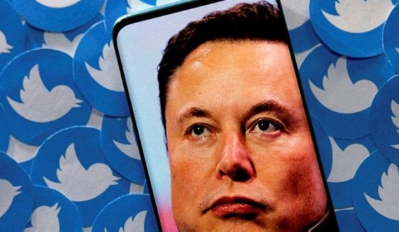 Musk sinjalizon një 'luftë' të re kundër Apple