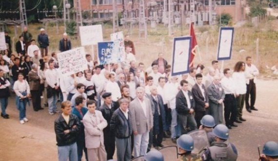 Osmani: Protesta e 1 tetorit 1997 ishte paralajmërim i hershëm për lirinë