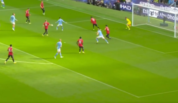 Foden e kalon Man Cityn në epërsi ndaj Man Unitedit