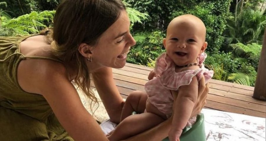 Çifti australian i hoqi pelenat foshnjës dyjavëshe