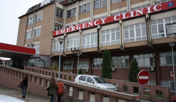 QKUK: Trupi i Sokol Halilit është sjellë pa shenja jete në Klinikë