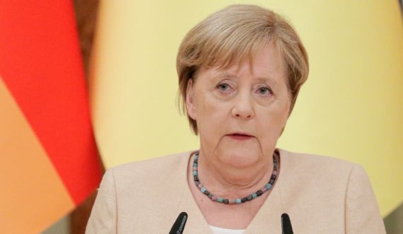 Vlerësohet Merkel, merr çmimin e OKB-së për refugjatët