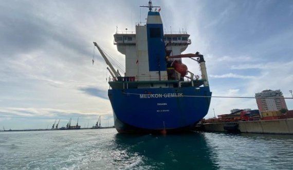 VV tregon për fillimin e zhdoganimit në Portin e Durrësit: Ekonomia jonë ka qasje në det