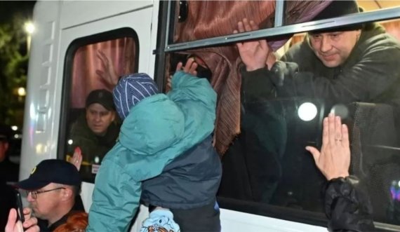 Urdhri i Putin: Mbi 200 mijë persona i janë bashkuar ushtrisë