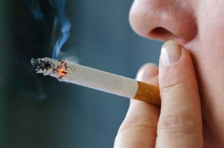 Duhanpirësit e kanabisit kanë më shumë gjasa të zhvillojnë emfizemë sesa duhanpirësit e cigareve