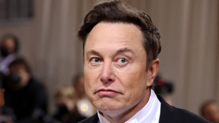 Musk: Kush është kjo Angela Merkin?