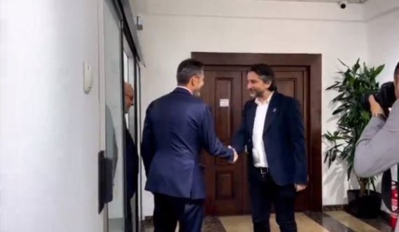 Boban takohet edhe me kryetarin e Prishtinës, Përparim Rama