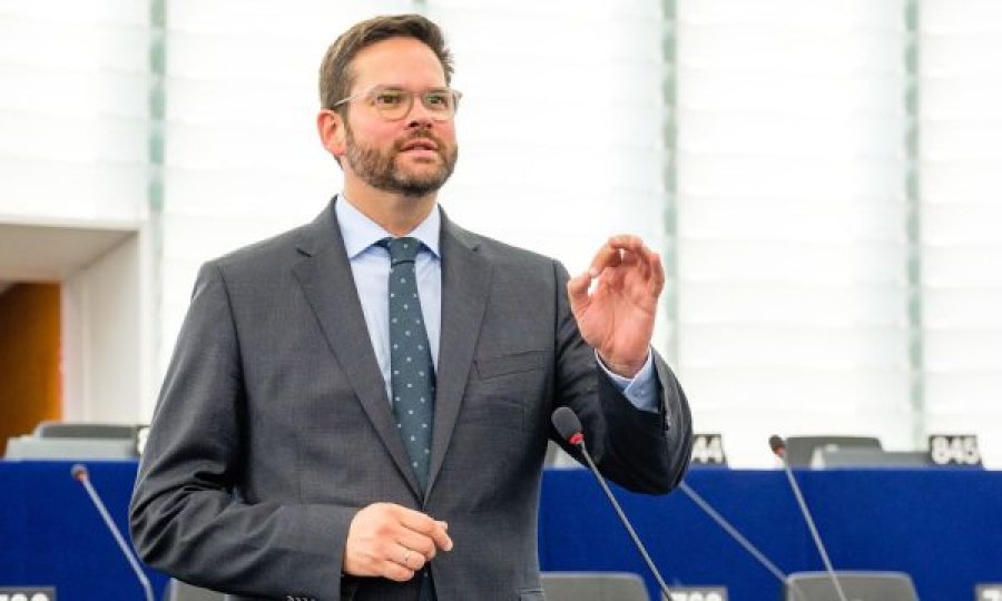 Eurodeputeti austriak: Duhet ta zbatojmë shpejt liberalizimin e vizave për Kosovën
