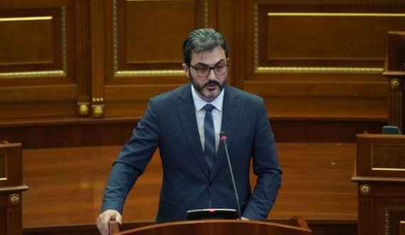 Gola-opozitës: Qitni rrogat, qitni rrogat, vetëm këtë argument keni…