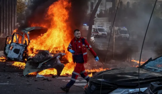 Disa të plagosur nga bombardimet ruse në Dnipropetrovsk të Ukrainës