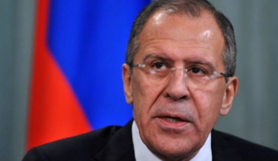 Lavrov: Armë bërthamore, vetëm nëse Rusia rrezikon asgjësimin