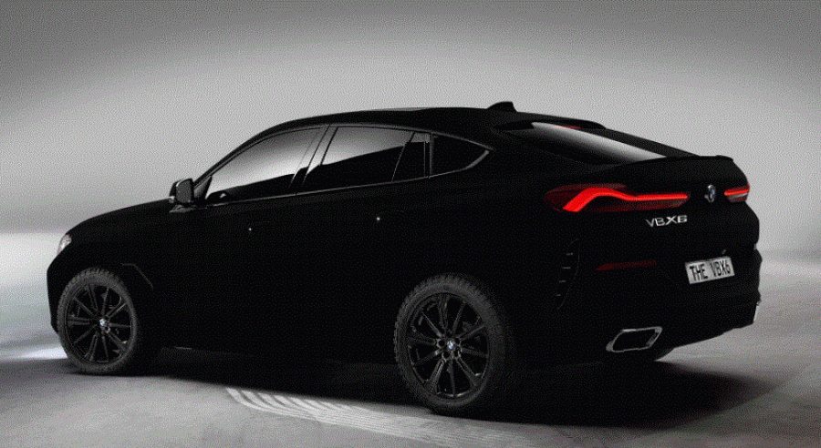 BMW X6 që thith mbi 99% të dritës