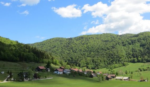 Njoftim i ri nga prokuroria, vazhdon sekuestrimi i objekteve të ndërtuara në zonën e Brezovicës