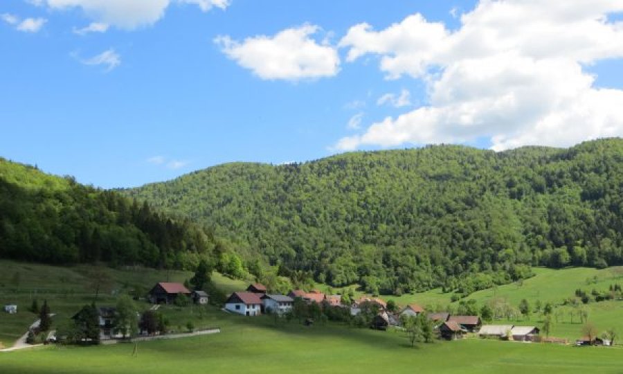 Njoftim i ri nga prokuroria, vazhdon sekuestrimi i objekteve të ndërtuara në zonën e Brezovicës