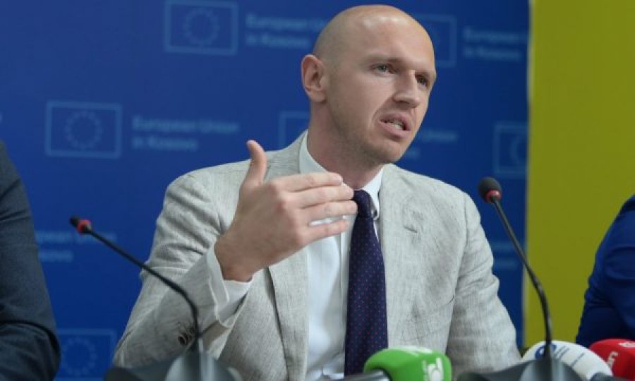Shasha del me apel: 'Kushtëzimin e Francës' duhet marrë me urtësi