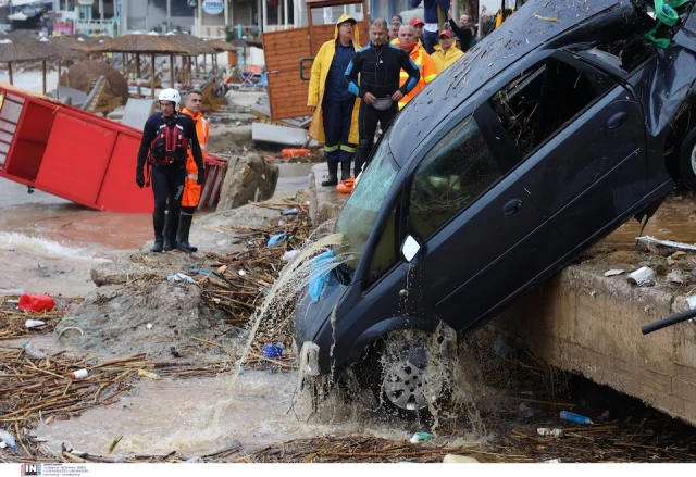 Pamjet apokaliptike në Greqi, një person humbi jetën, raportohet për të zhdukur
