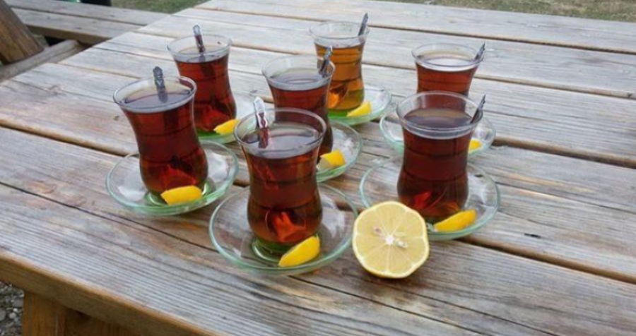 Ngritet për 2 euro çmimi i çajit në Kosovë