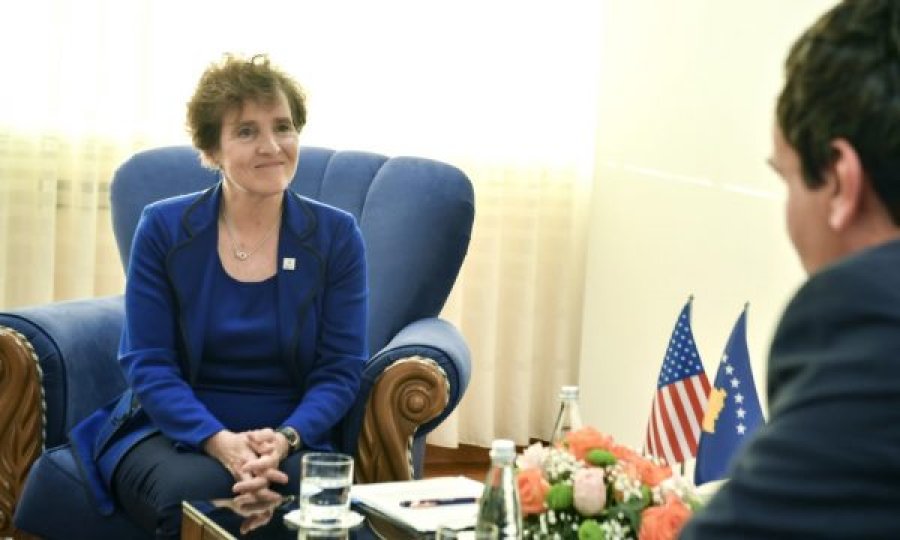 Marrëvëshja me MCC, shefja ekzekutive Alice Albright pritet nga Kurti