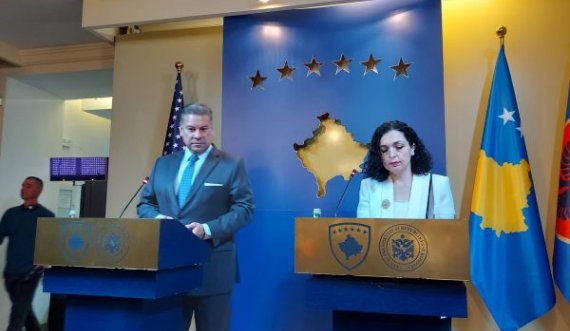 Escobar i shkurtë në konferencë: Kosova, aleate e ngushtë e SHBA-së